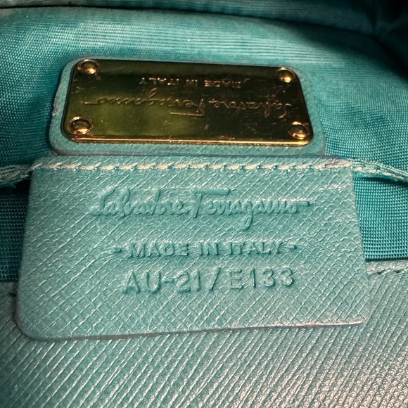 Salvatore Ferragamo Mini Vara Bow Crossbody Shoulder Bag - Picture 11 of 11